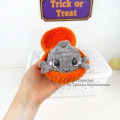 Halloween Dumpling & Steamer  amigurumi pattern by TANATIcrochet